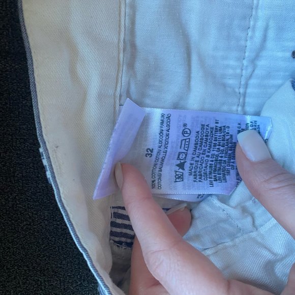 Dockers Blue and White Seersucker Shorts - Picture 2 of 3